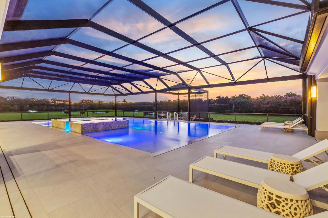 PALM BEACH POINT - Residential