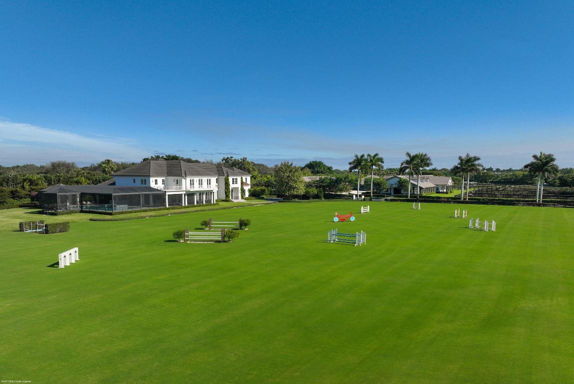 PALM BEACH POINT - Residential