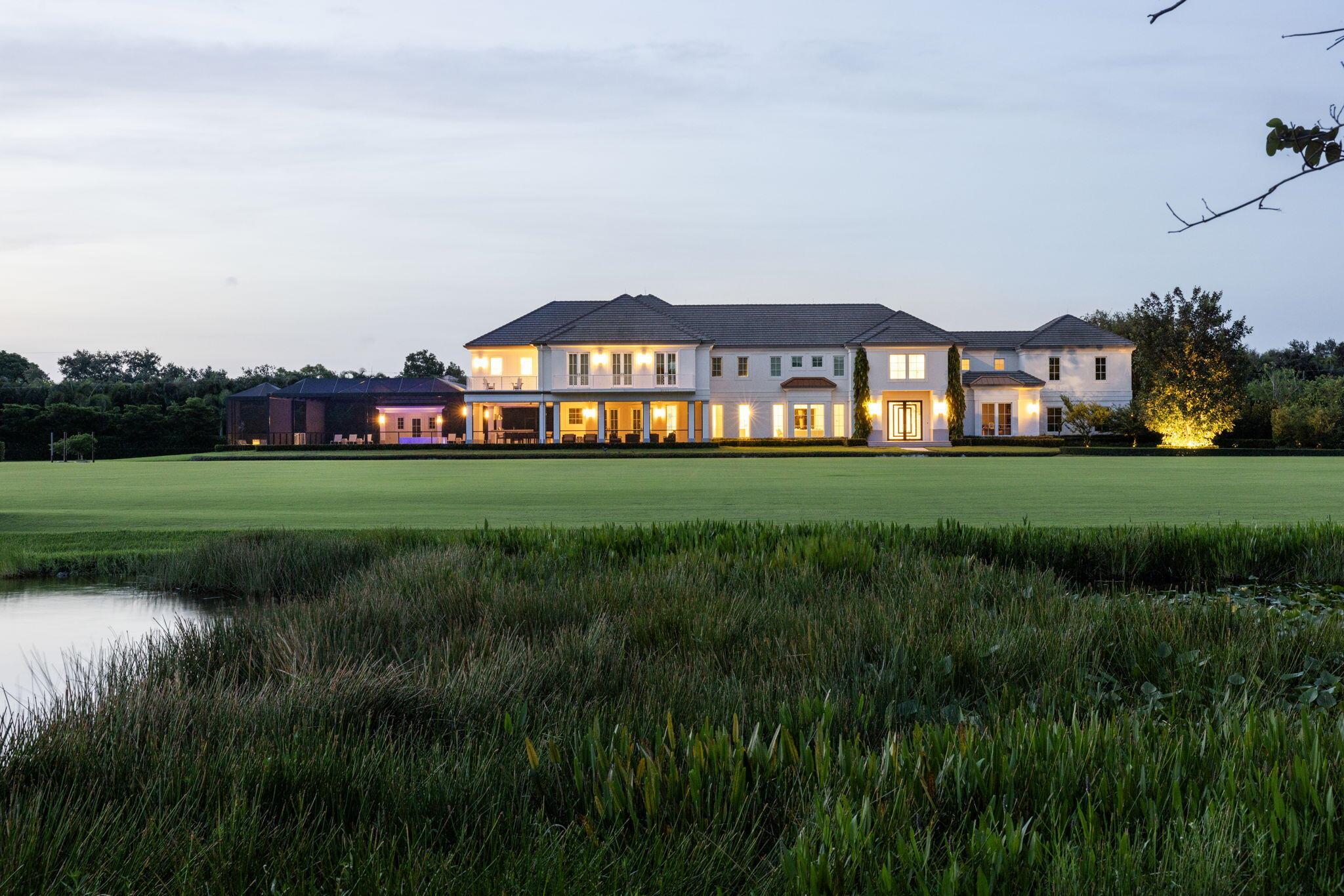 PALM BEACH POINT - Residential