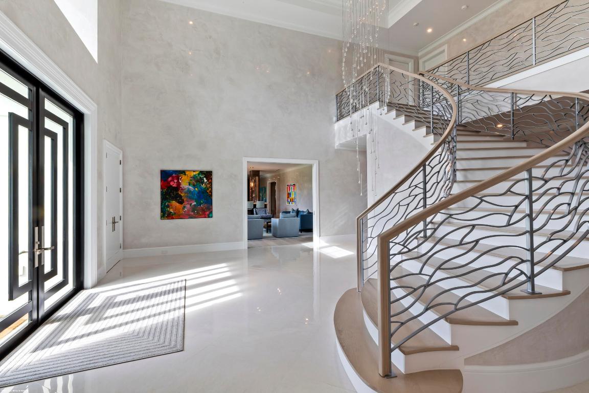 PALM BEACH POINT - Residential