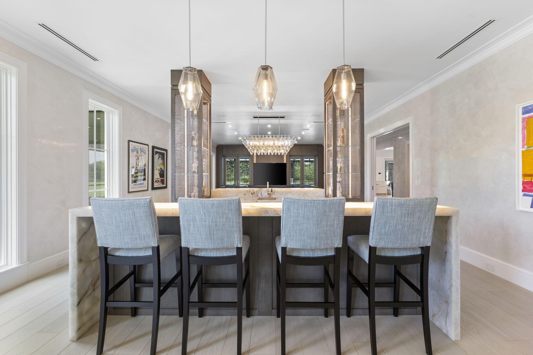 PALM BEACH POINT - Residential