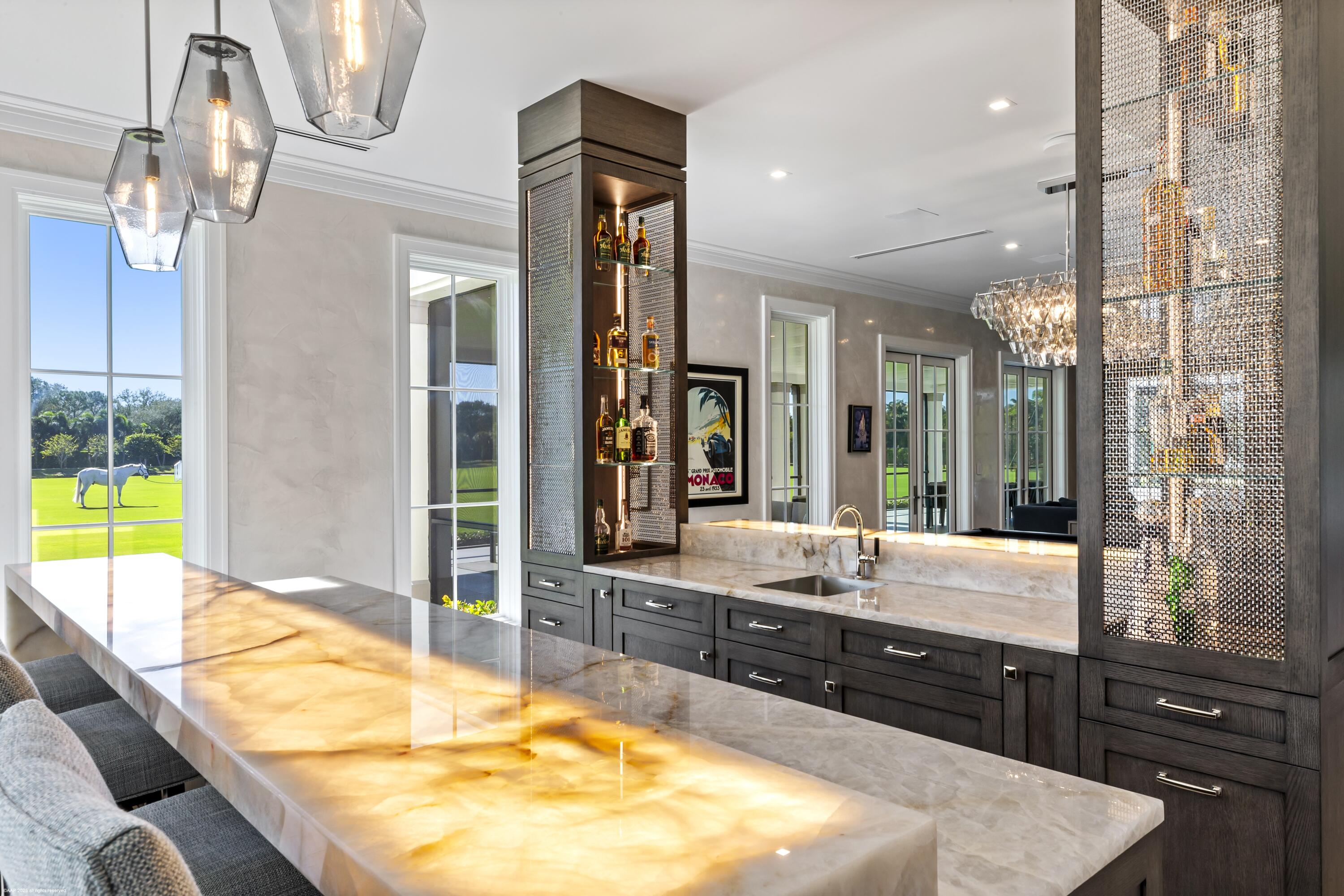 PALM BEACH POINT - Residential