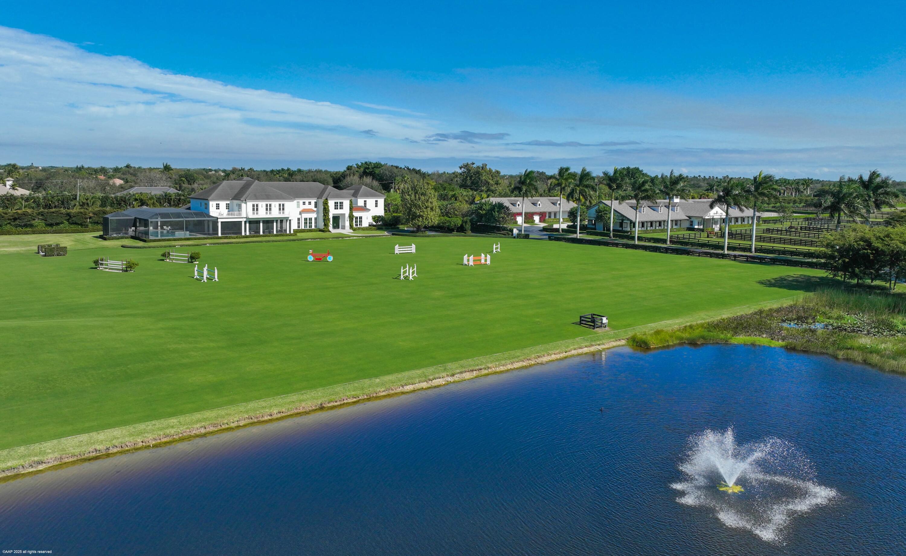 PALM BEACH POINT - Residential