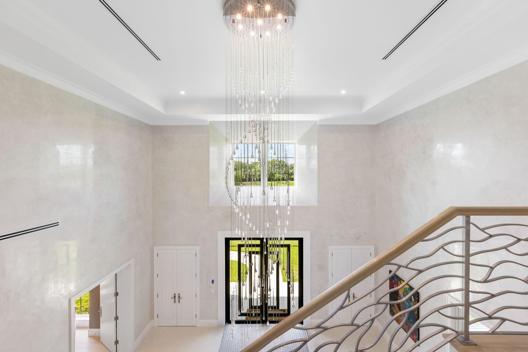 PALM BEACH POINT - Residential