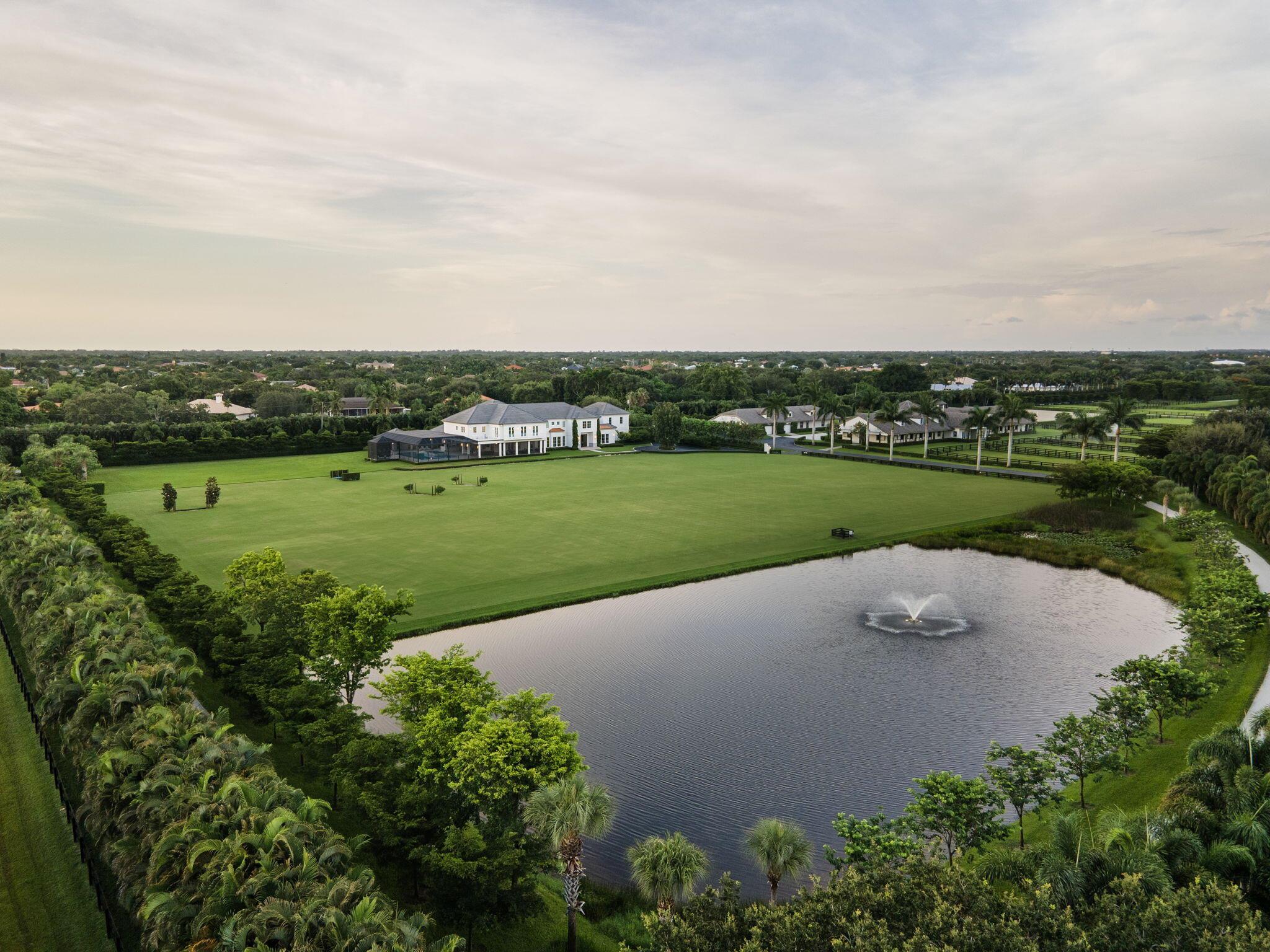 PALM BEACH POINT - Residential