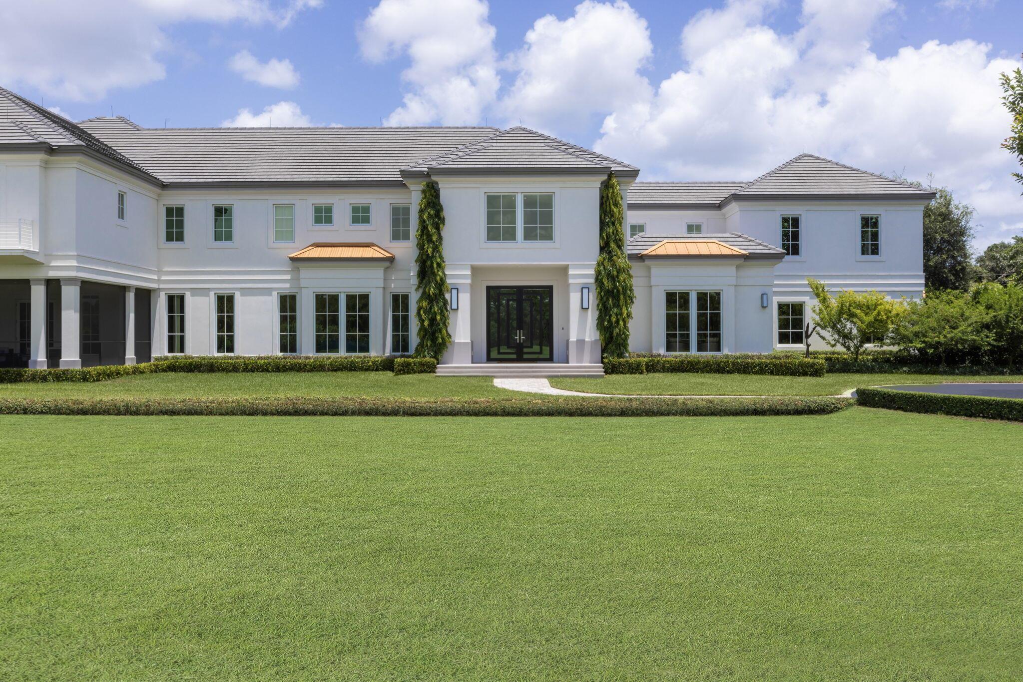 PALM BEACH POINT - Residential