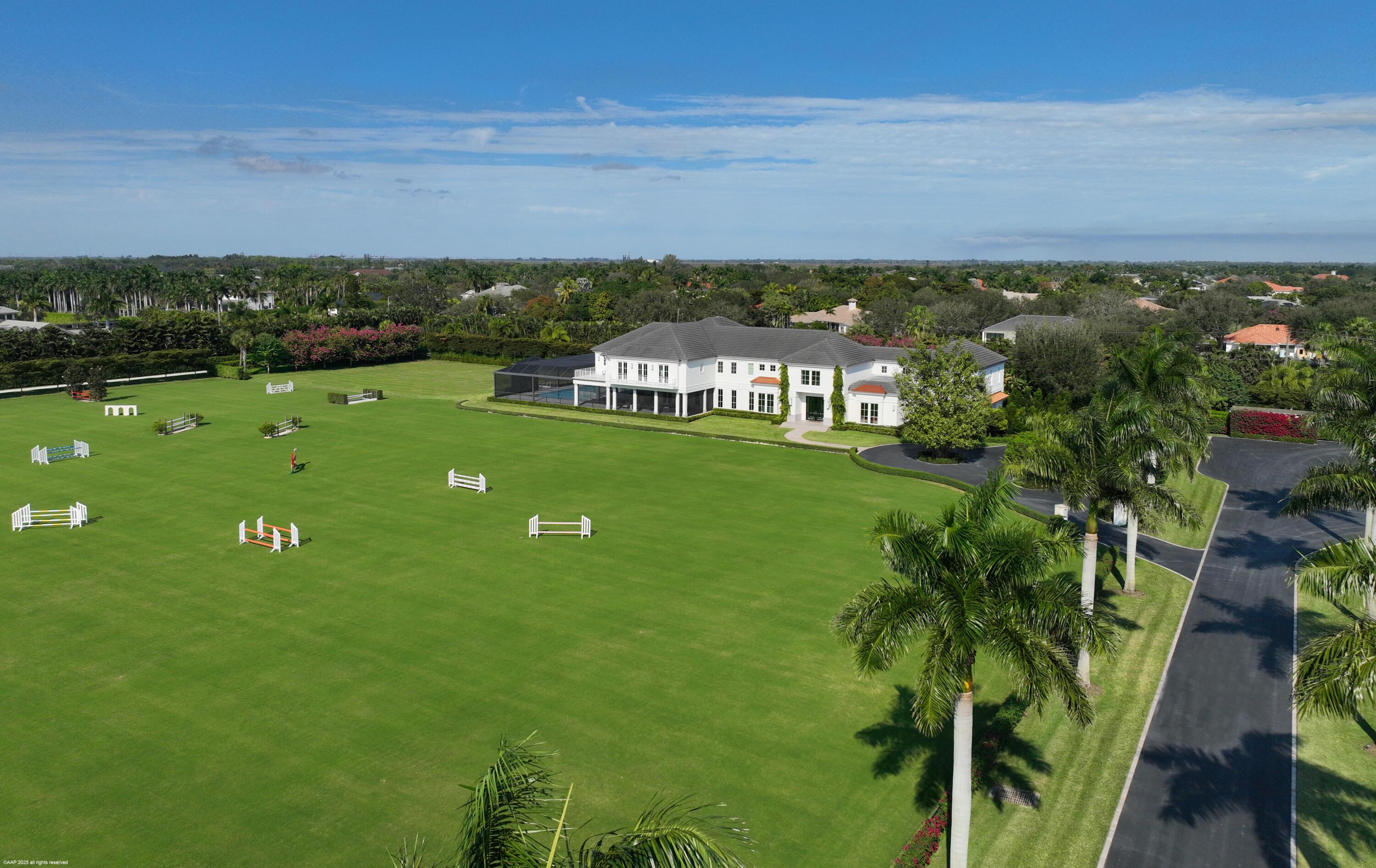 PALM BEACH POINT - Residential