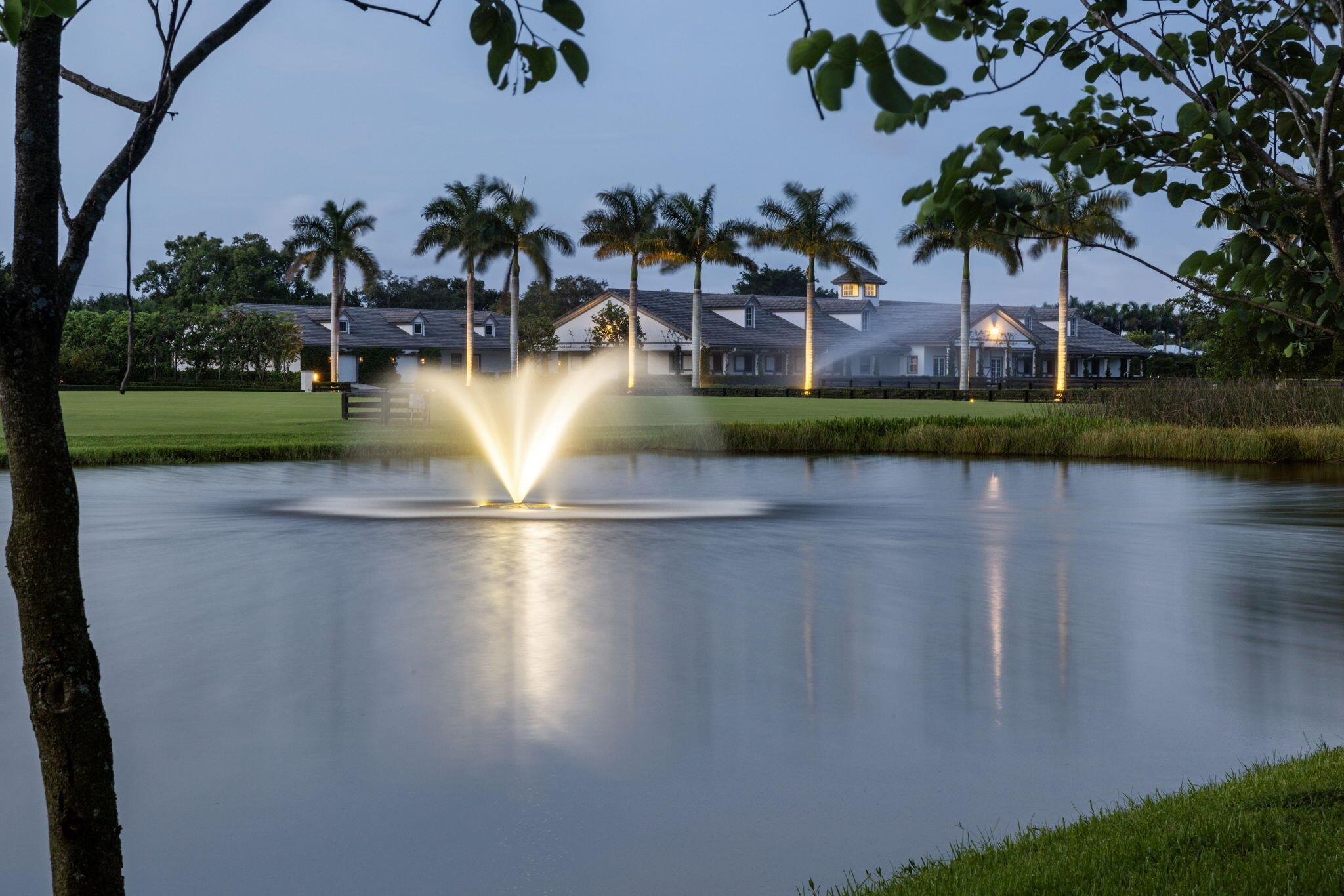 PALM BEACH POINT - Residential