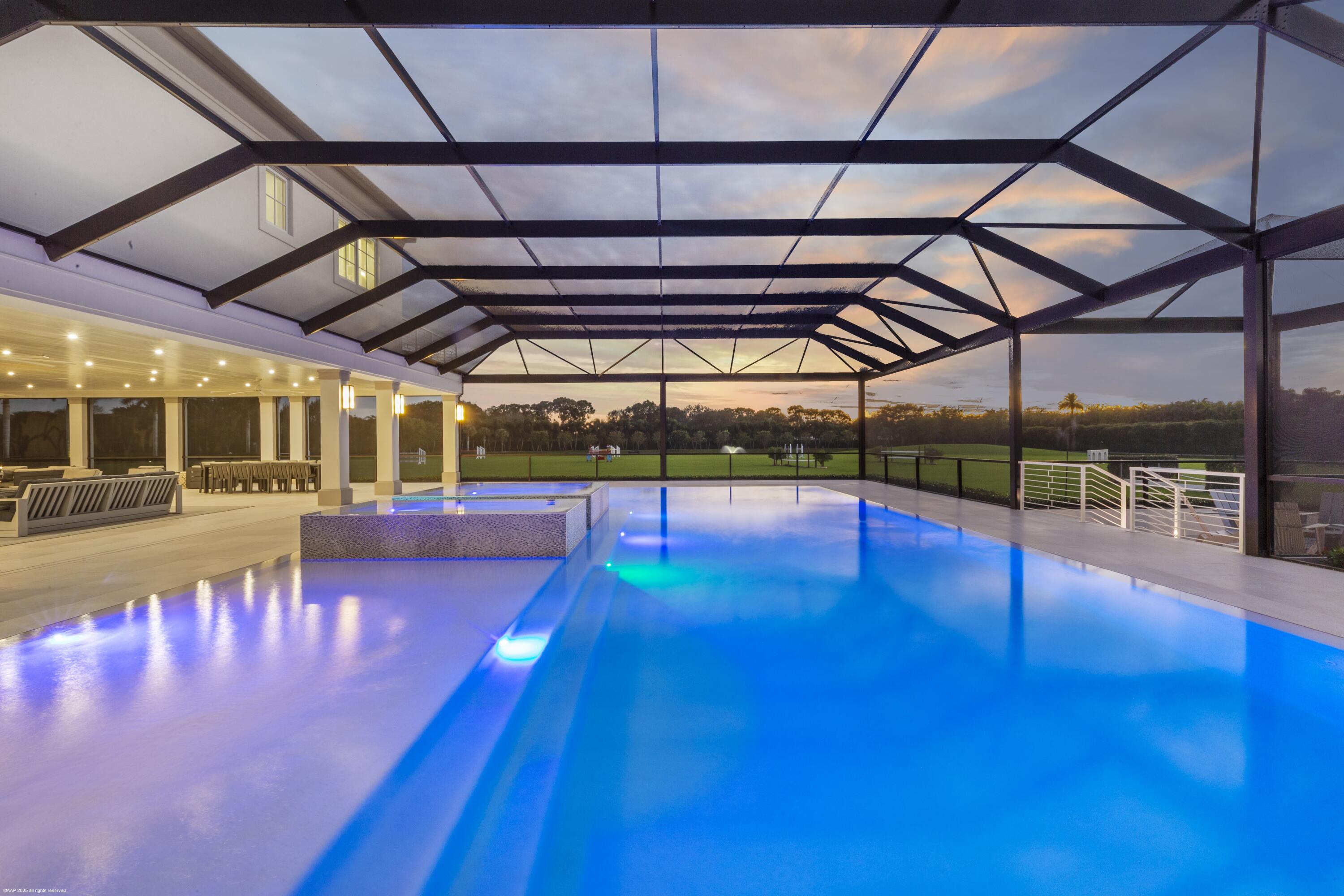 PALM BEACH POINT - Residential