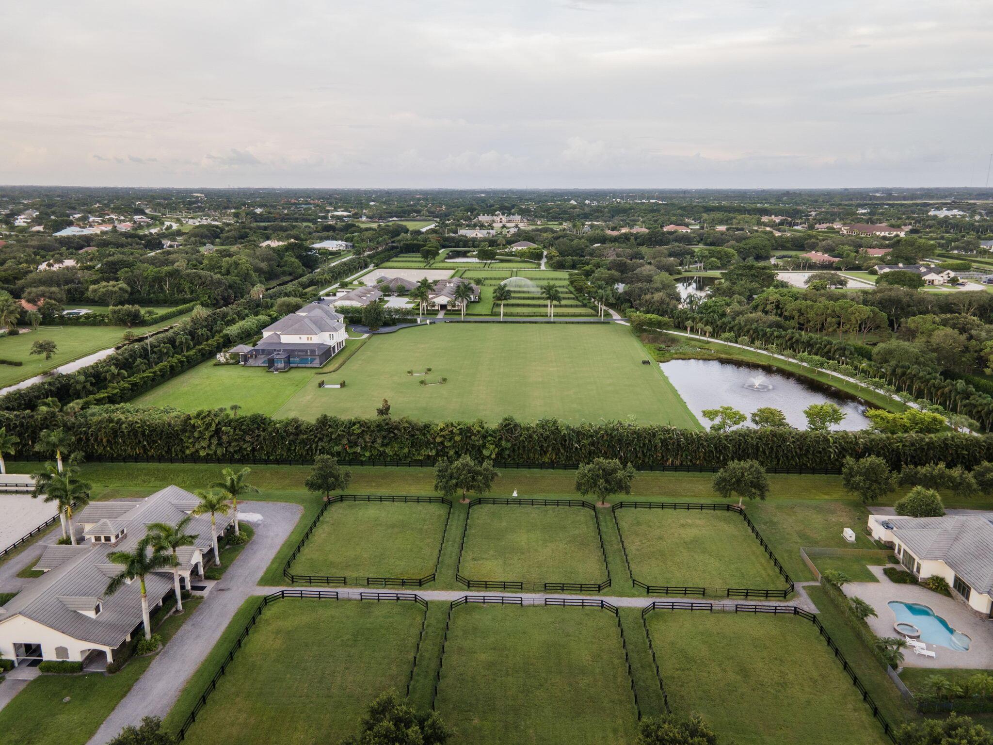 PALM BEACH POINT - Residential