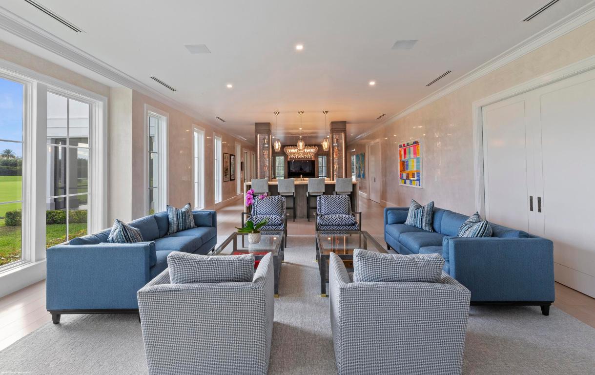 PALM BEACH POINT - Residential