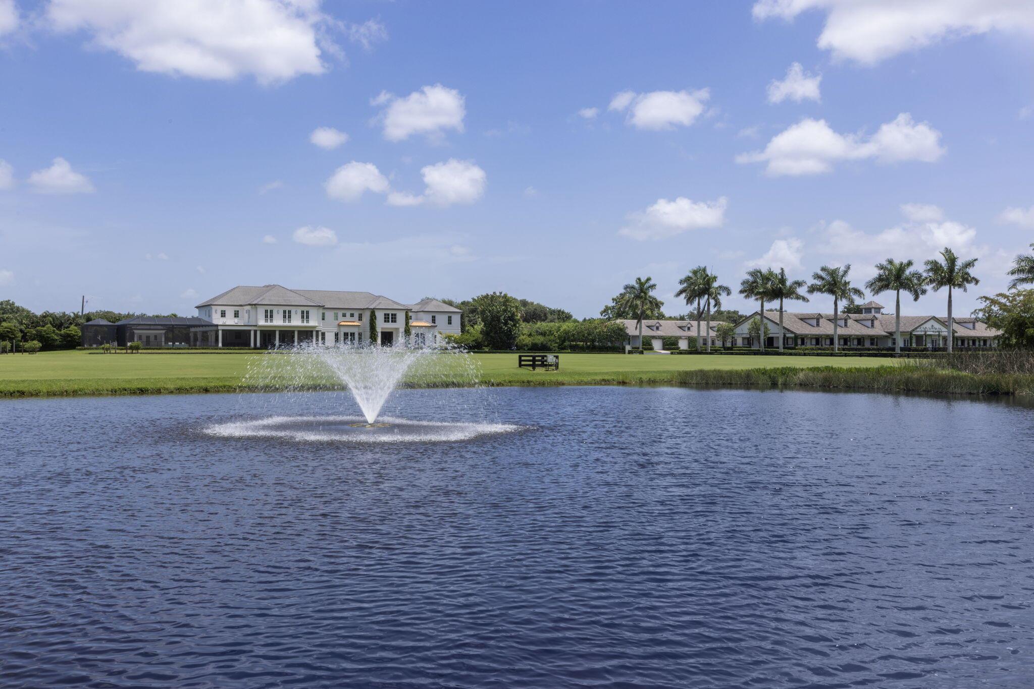 PALM BEACH POINT - Residential