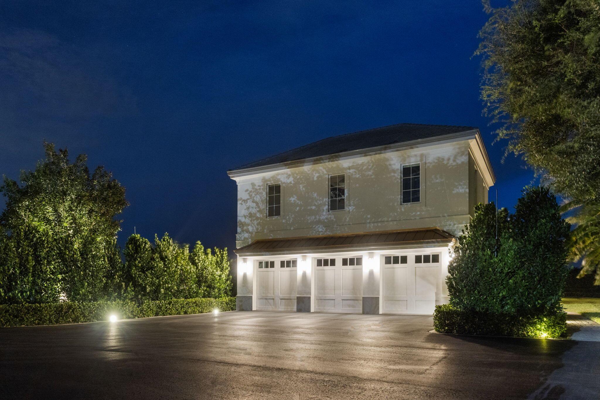 PALM BEACH POINT - Residential