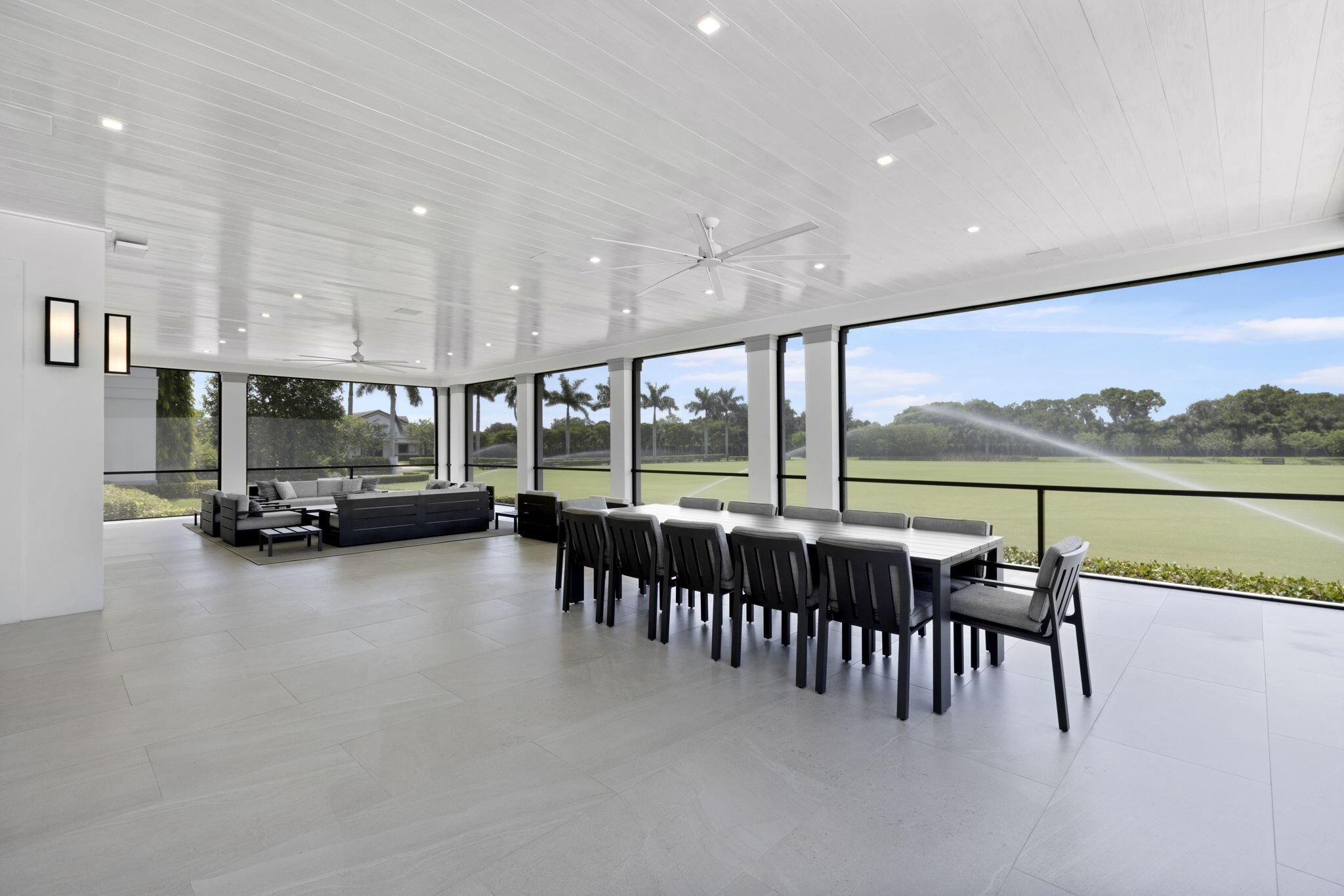 PALM BEACH POINT - Residential