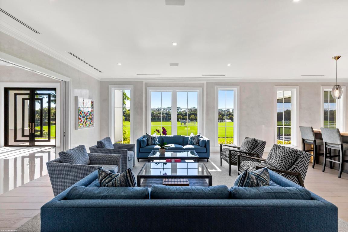 PALM BEACH POINT - Residential