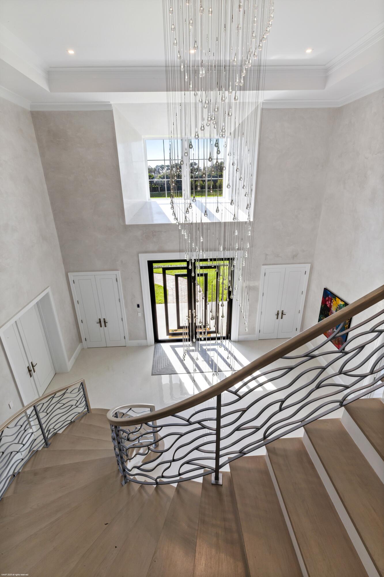 PALM BEACH POINT - Residential