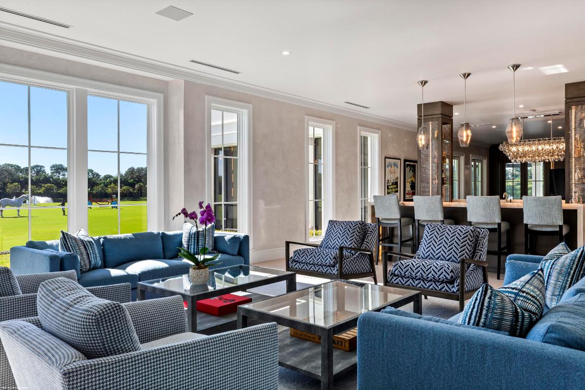 PALM BEACH POINT - Residential