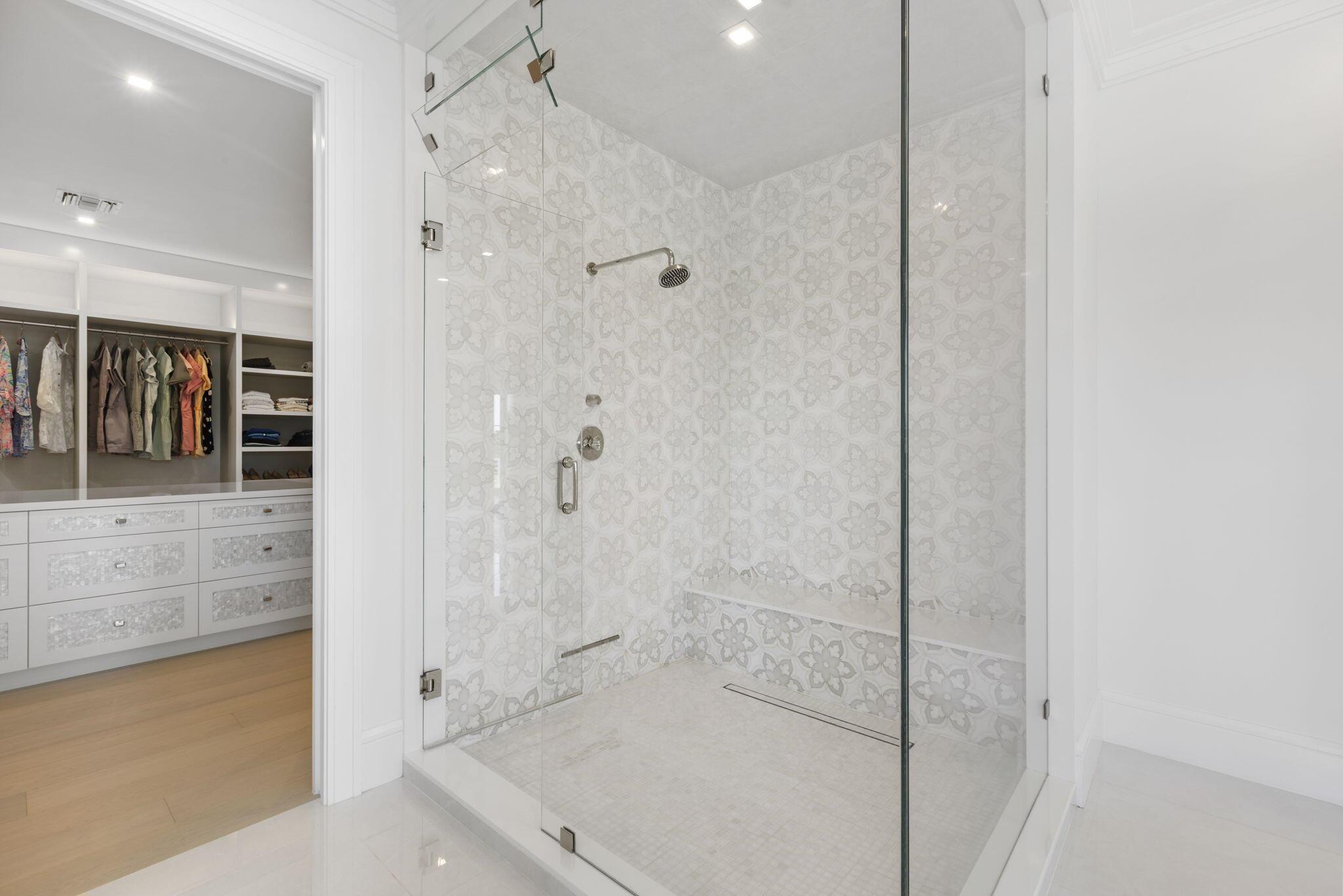 PALM BEACH POINT - Residential