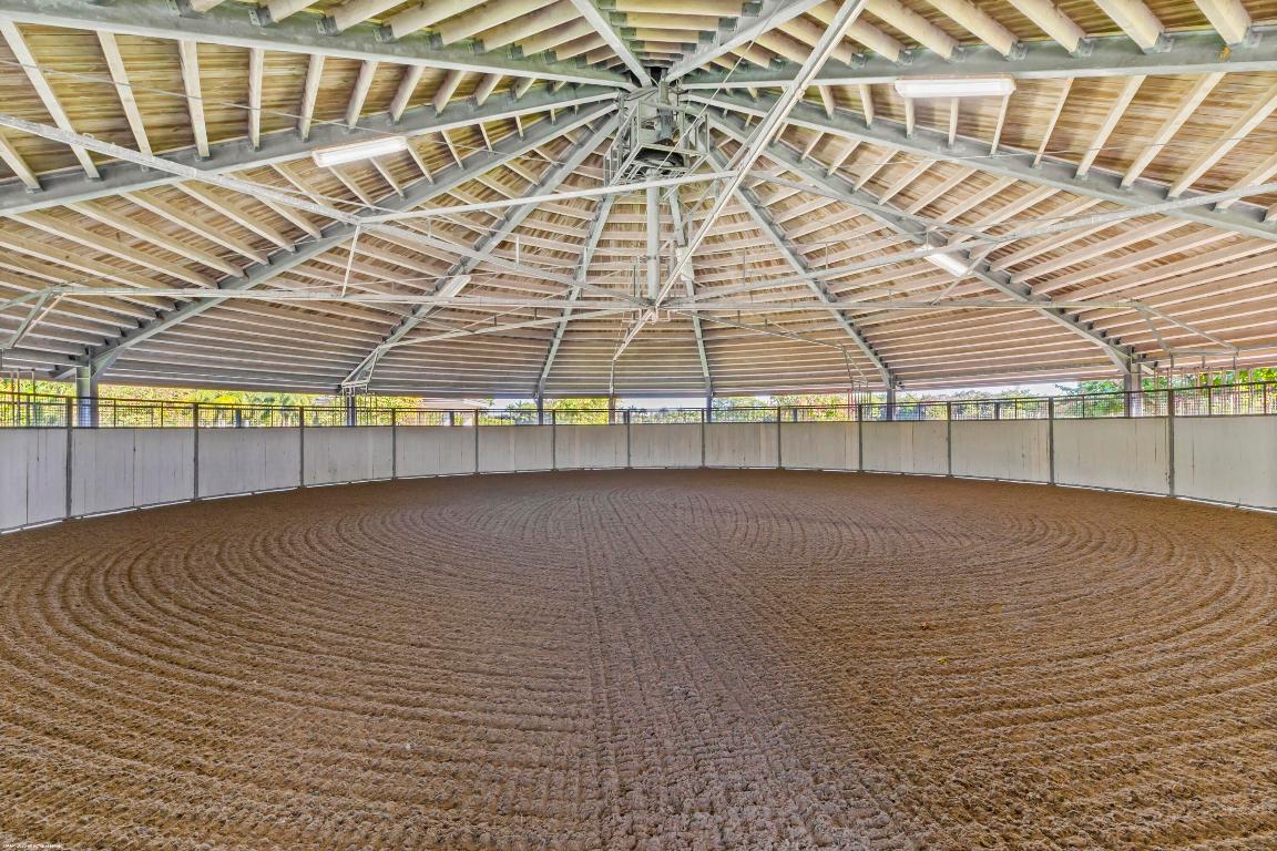 PALM BEACH POINT - Residential