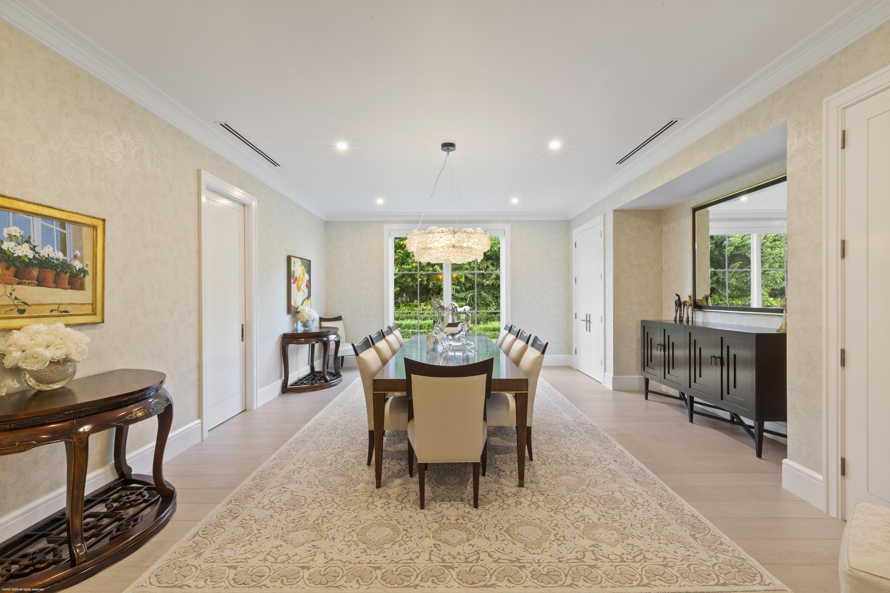 PALM BEACH POINT - Residential