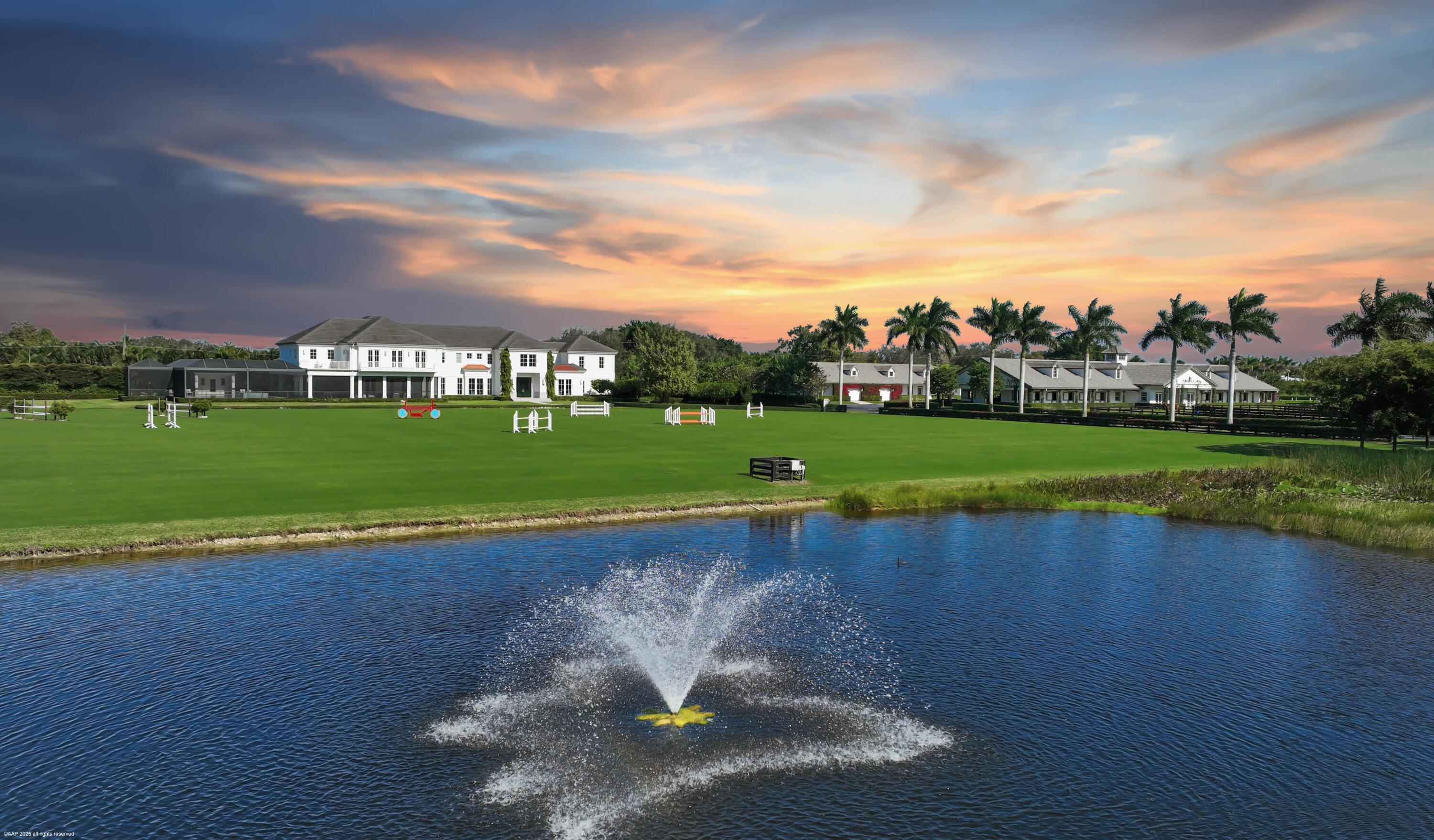 PALM BEACH POINT - Residential