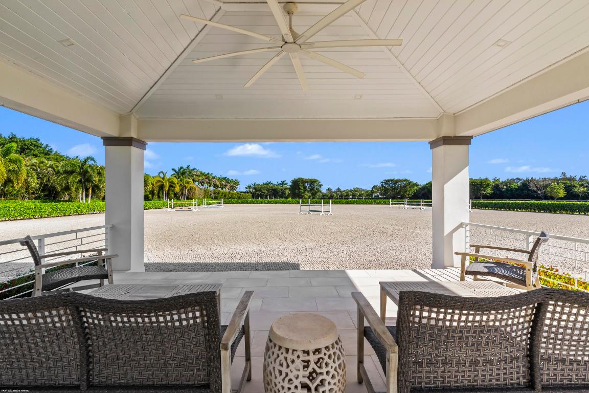 PALM BEACH POINT - Residential