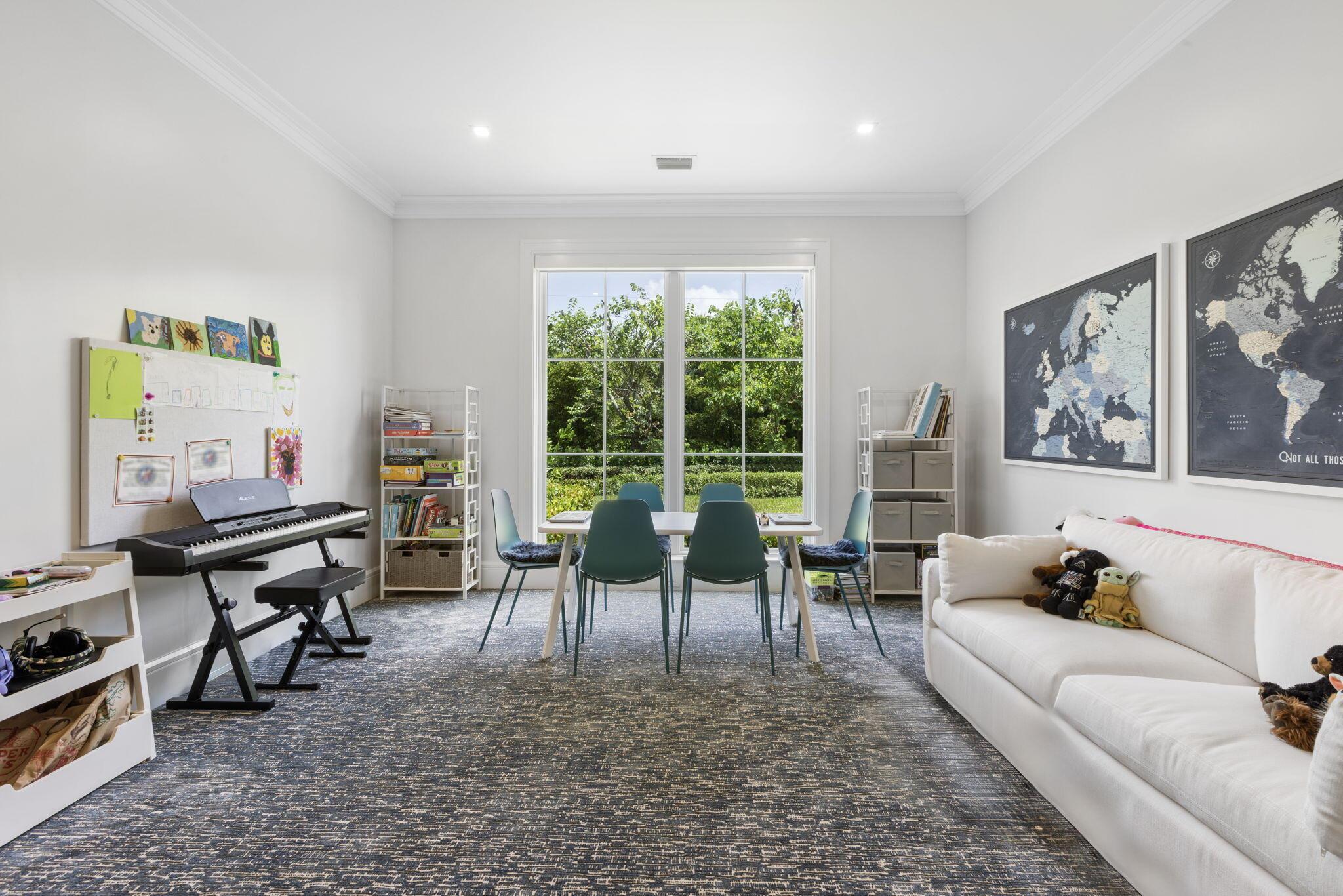 PALM BEACH POINT - Residential