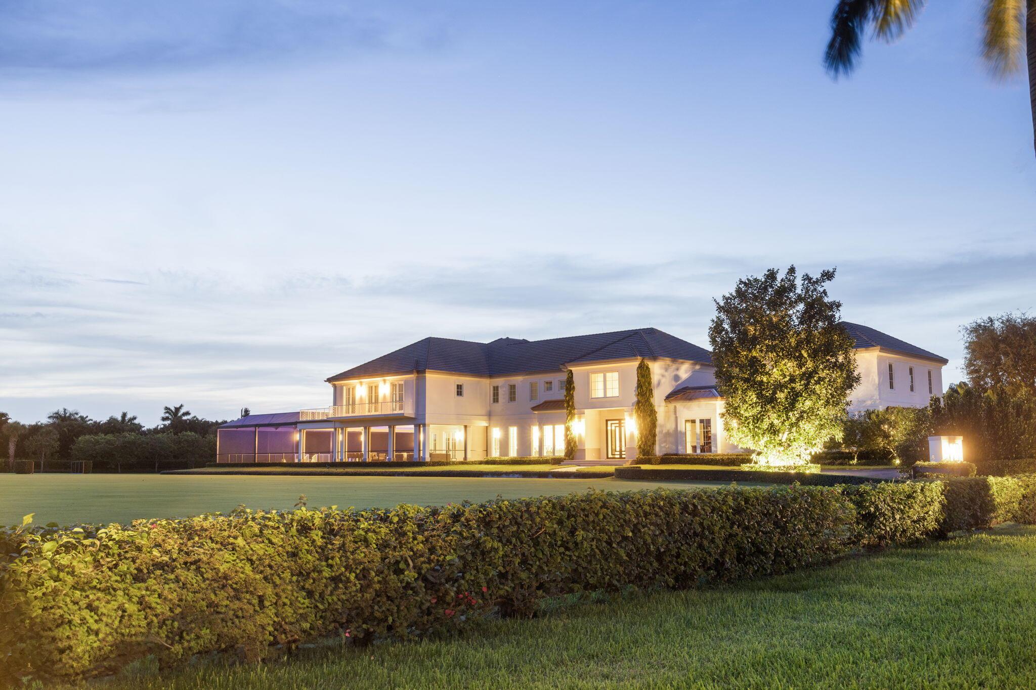 PALM BEACH POINT - Residential