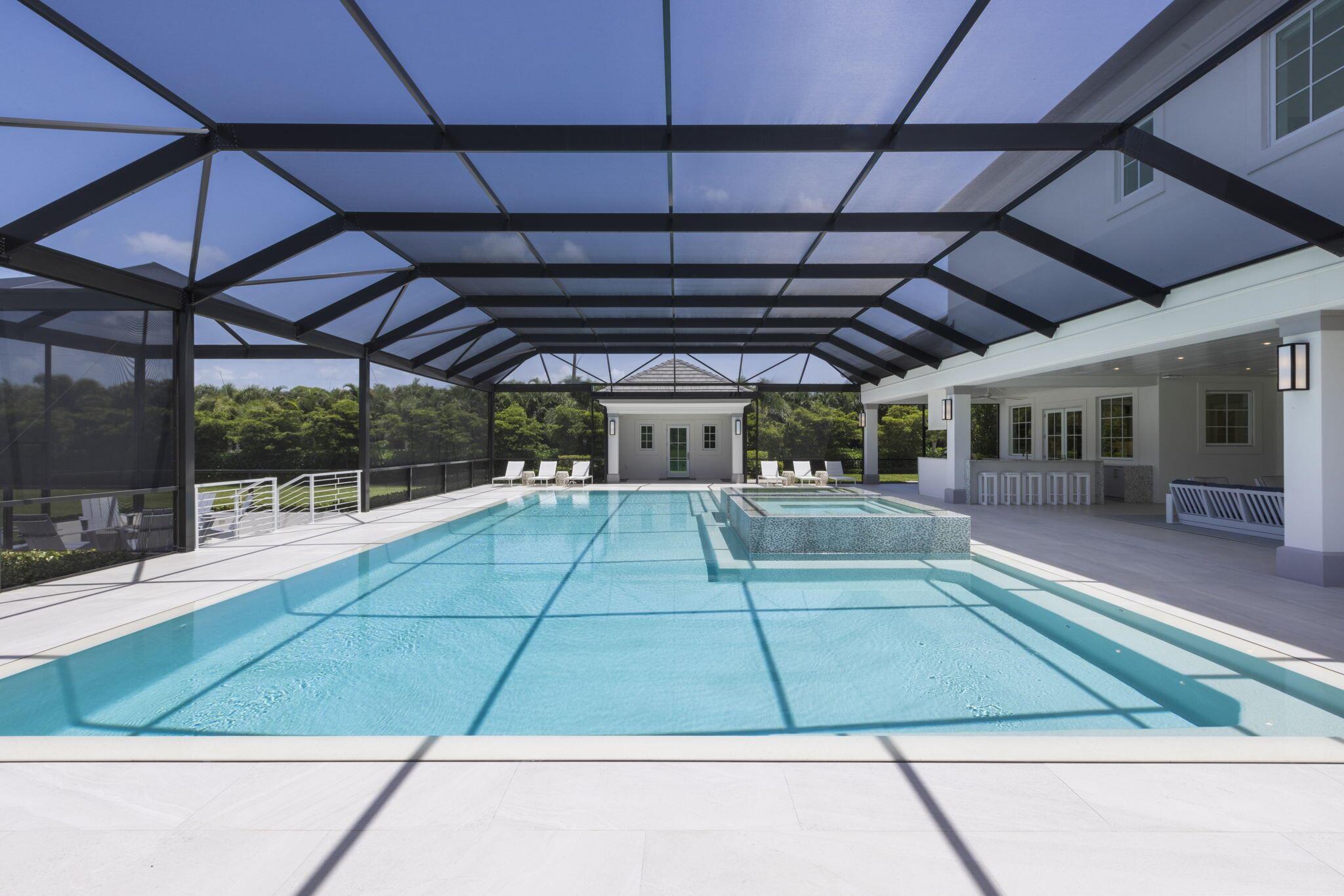 PALM BEACH POINT - Residential