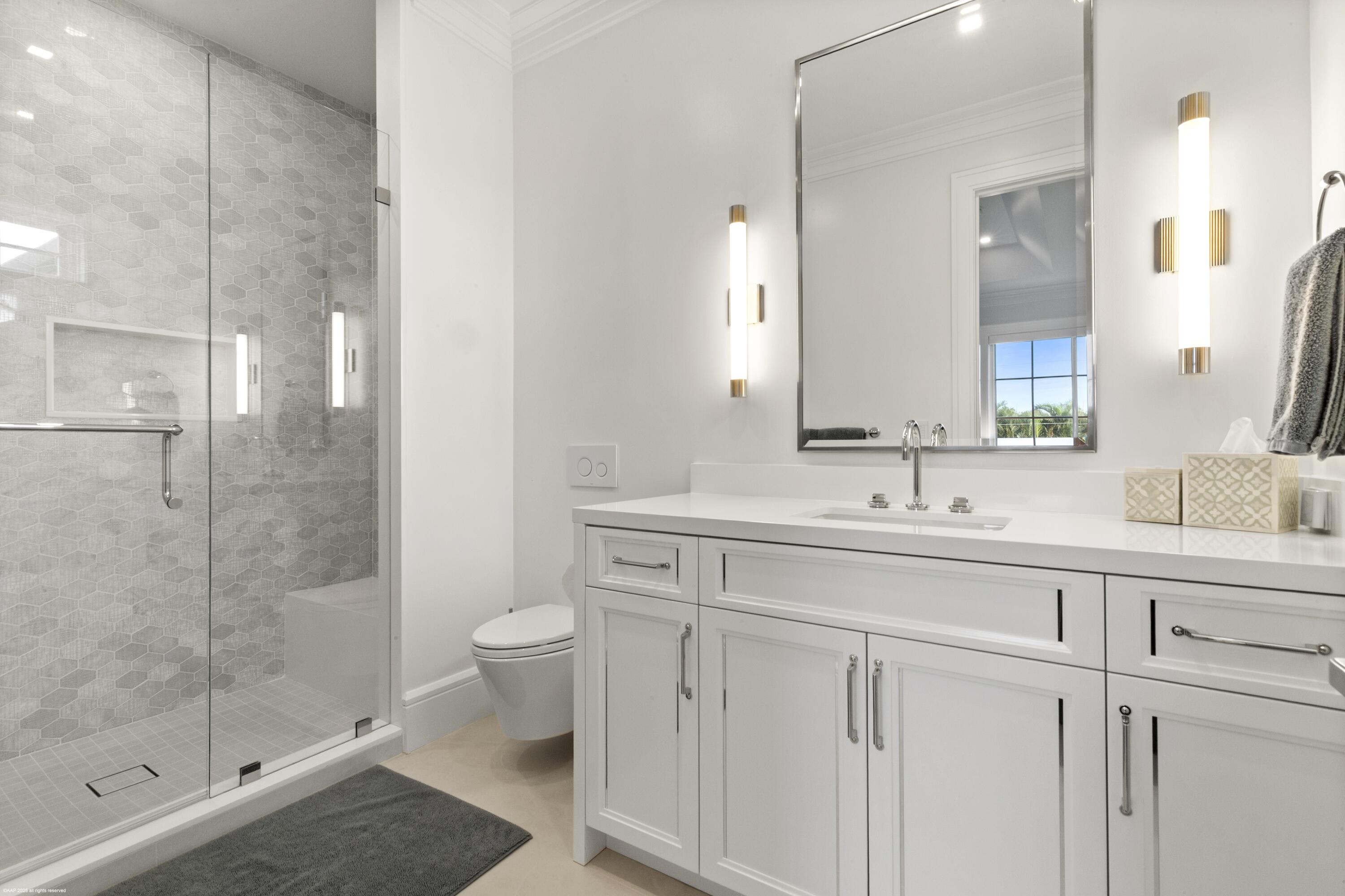 PALM BEACH POINT - Residential