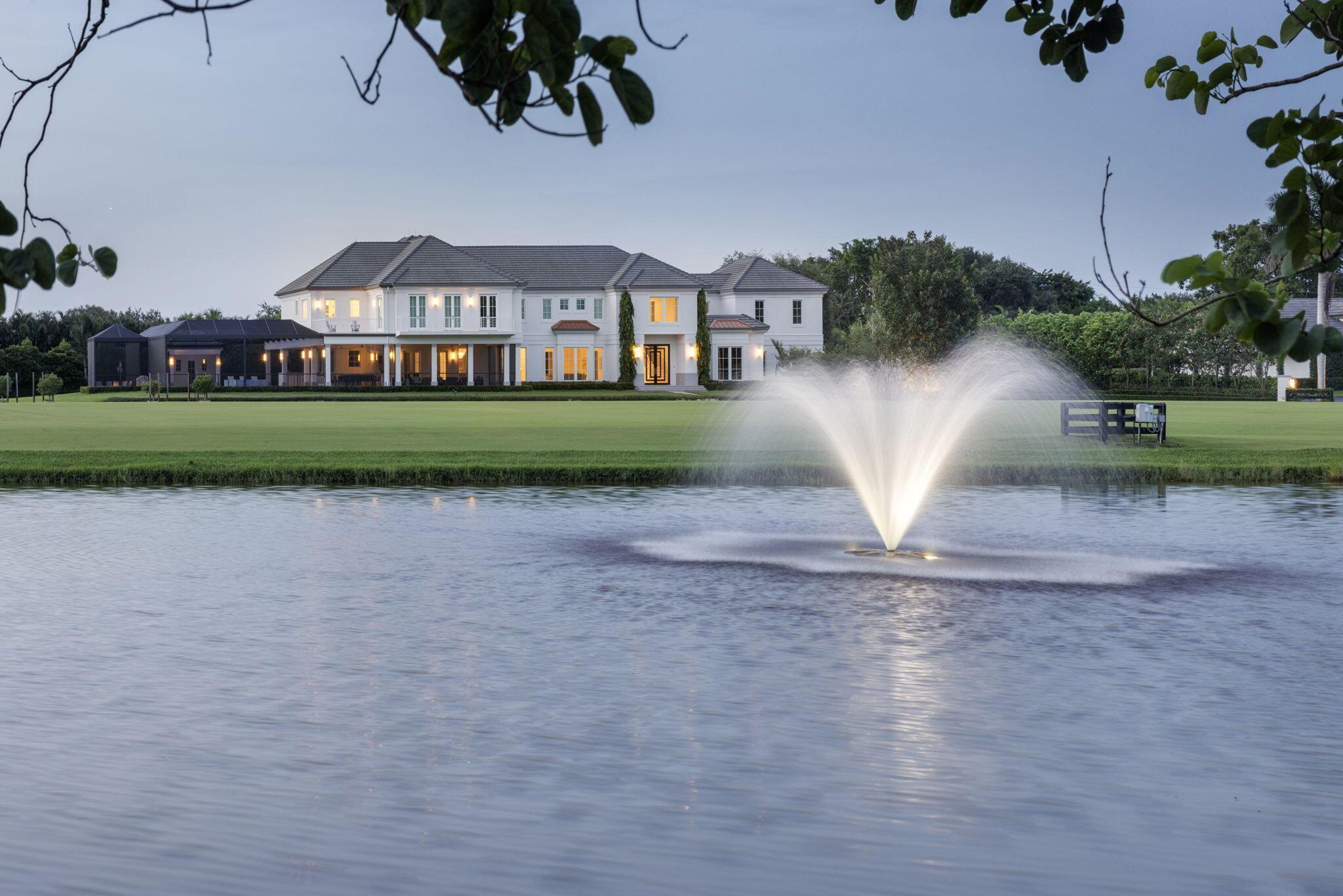 PALM BEACH POINT - Residential