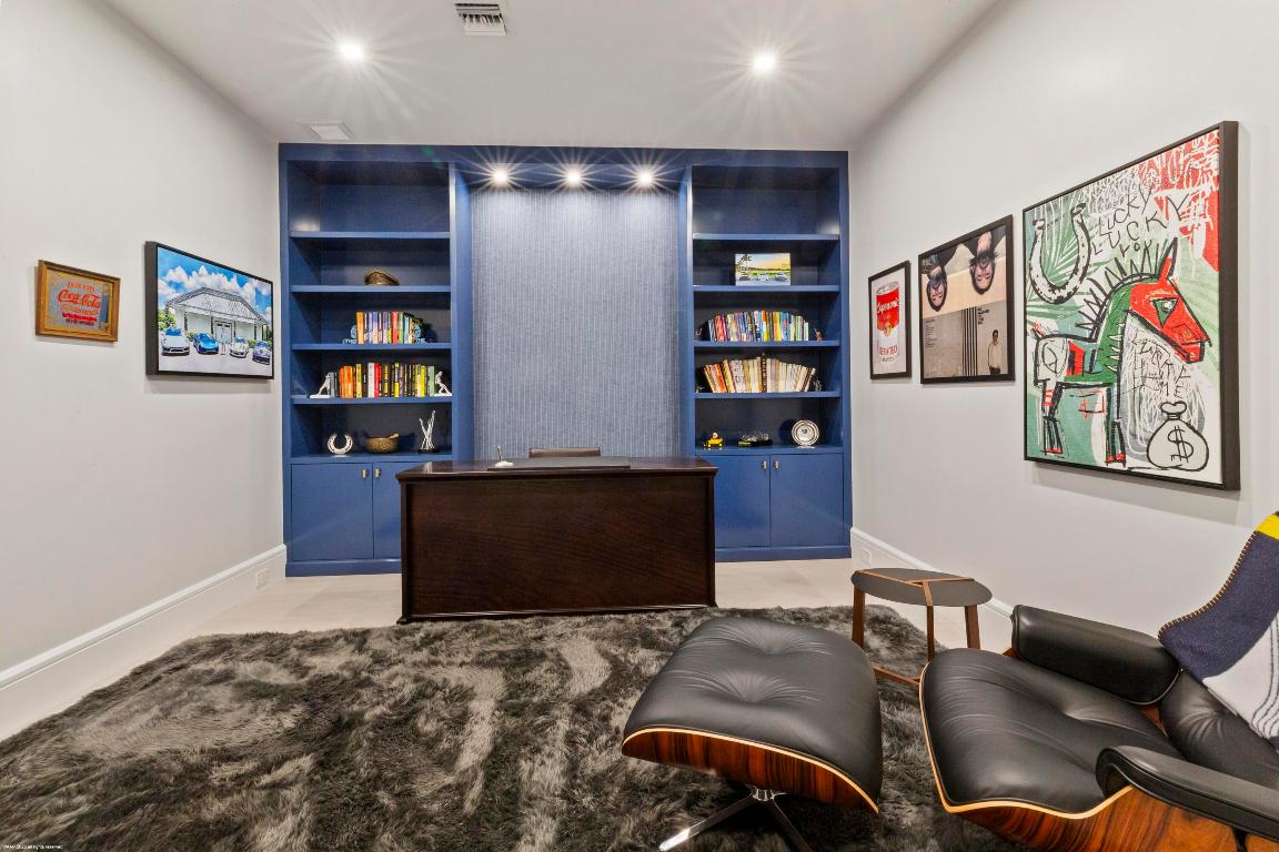 PALM BEACH POINT - Residential