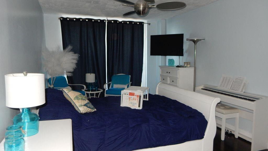 Edgewater Beach Towers Co - Residential Lease