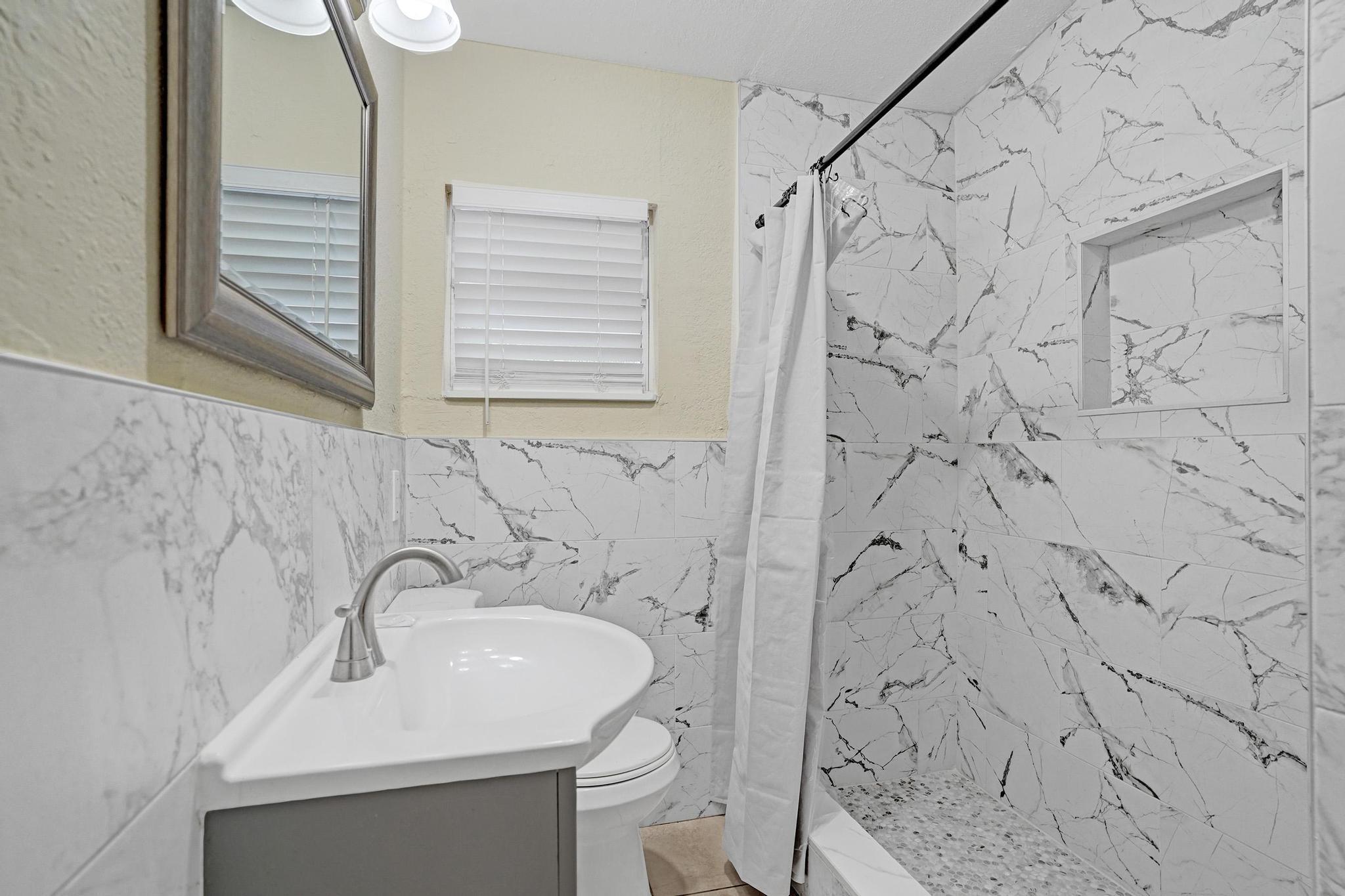 GREYNOLDS HIGHLANDS UNIT - Residential