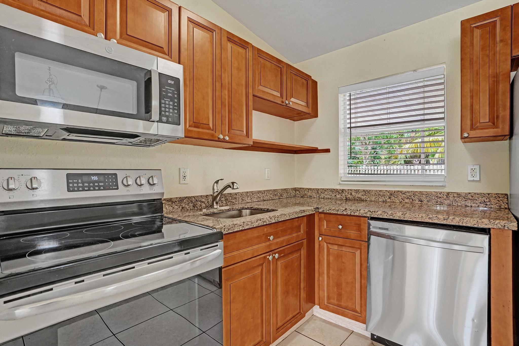 GREYNOLDS HIGHLANDS UNIT - Residential