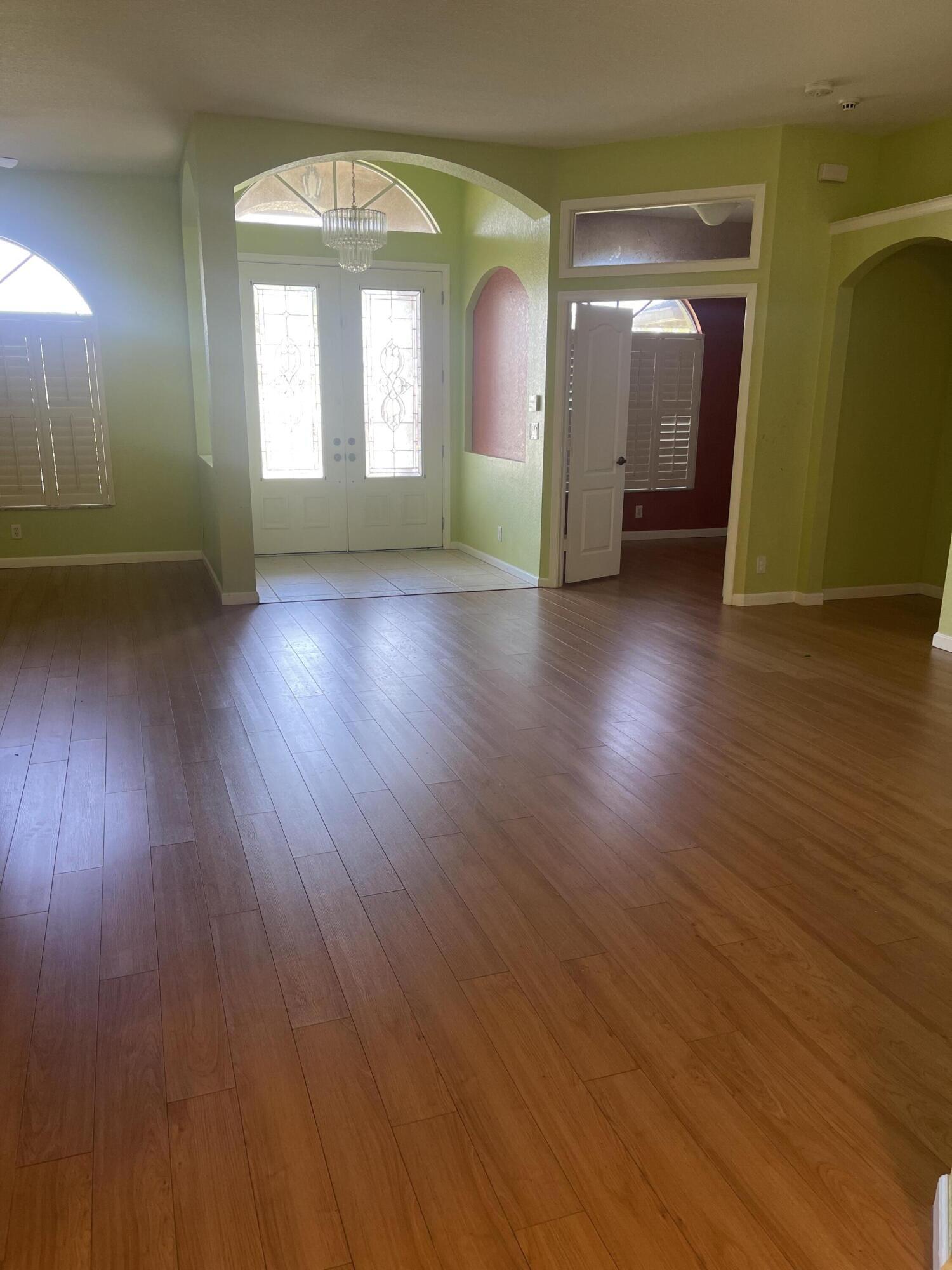 PORT ST LUCIE SECTION 16 - Residential Lease