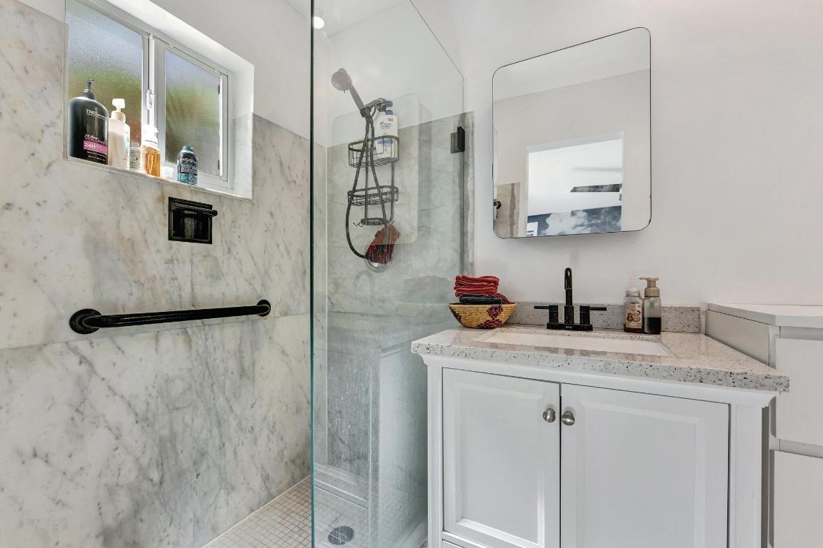 HILLSBORO IMPERIAL APTS CONDO - Residential