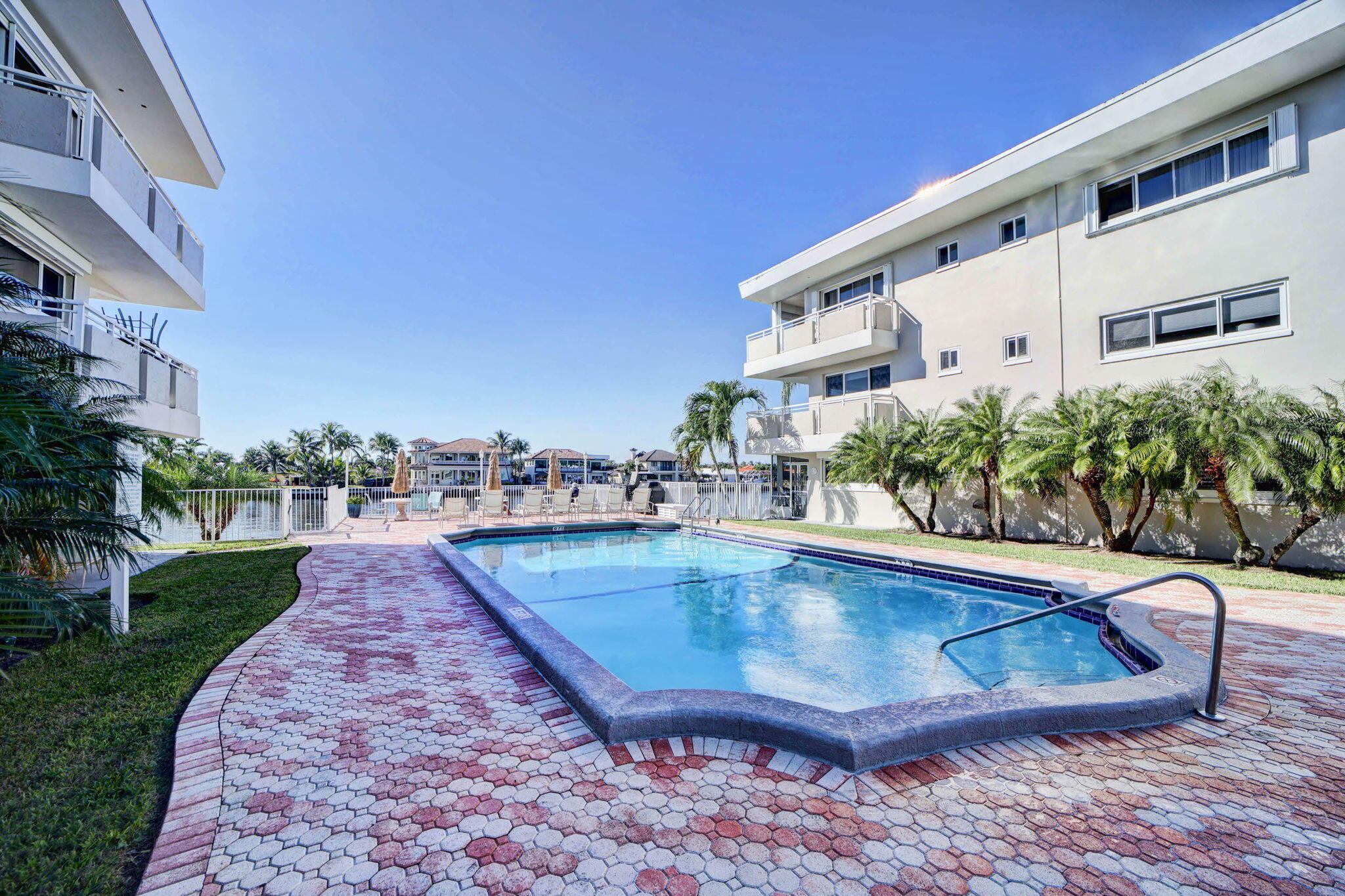 HILLSBORO IMPERIAL APTS CONDO - Residential