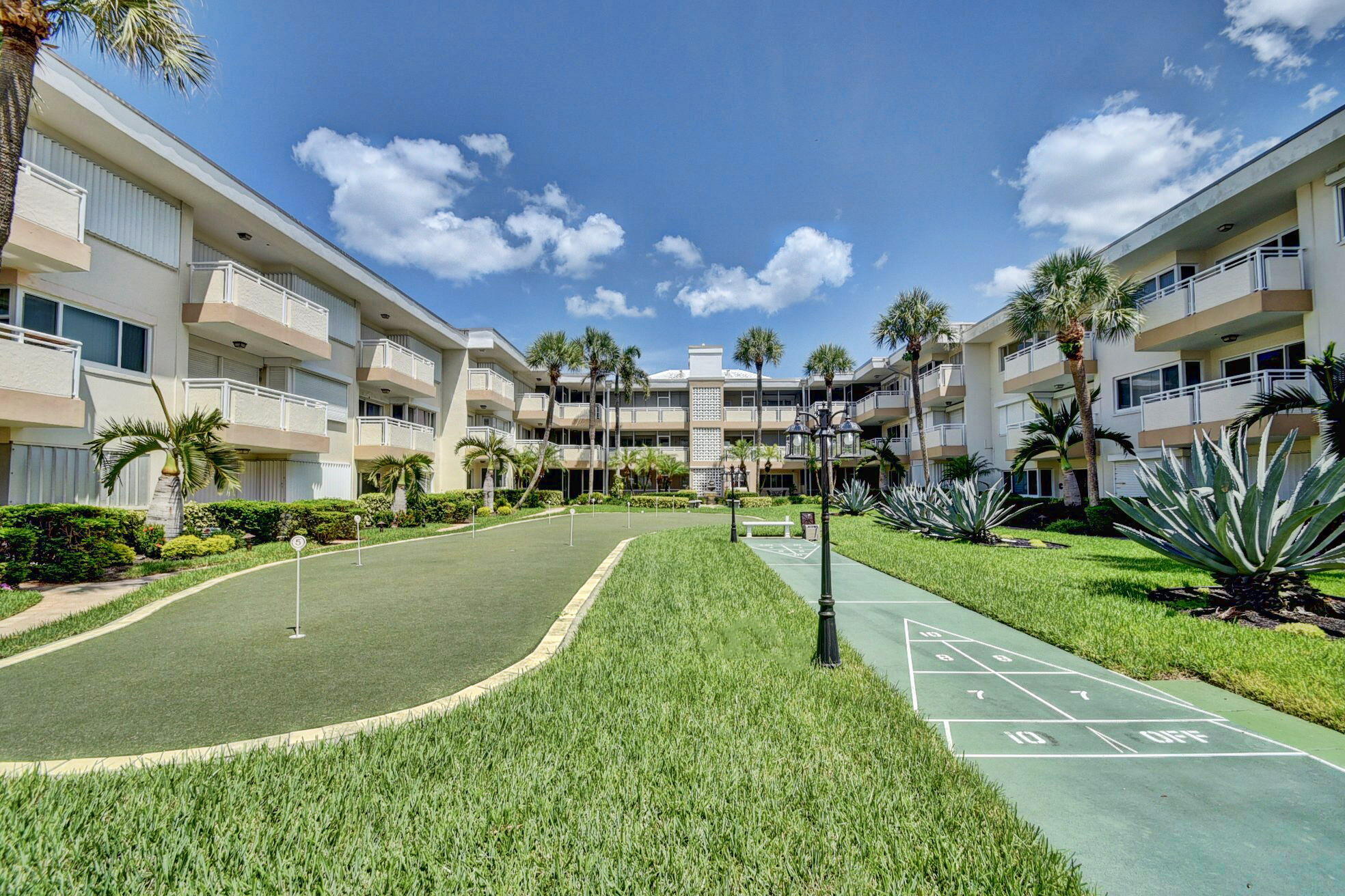 HILLSBORO IMPERIAL APTS CONDO - Residential