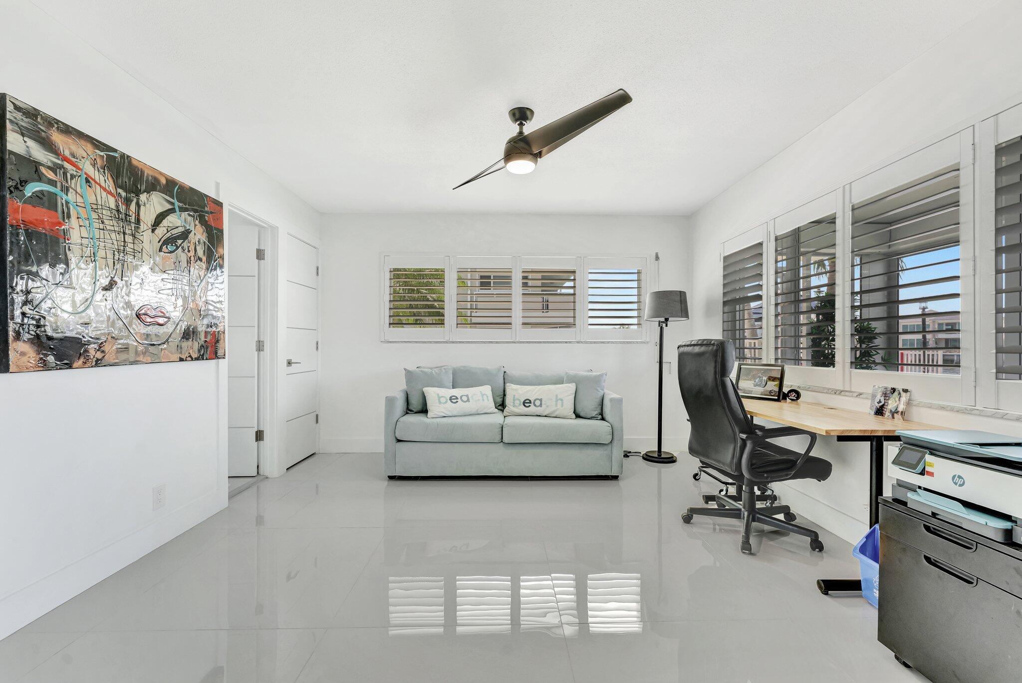 HILLSBORO IMPERIAL APTS C - Residential