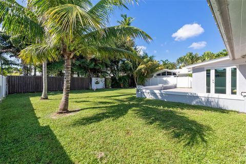 A home in Lauderdale By The Sea