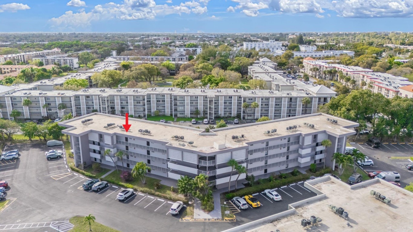 Lauderdale Oaks - Residential