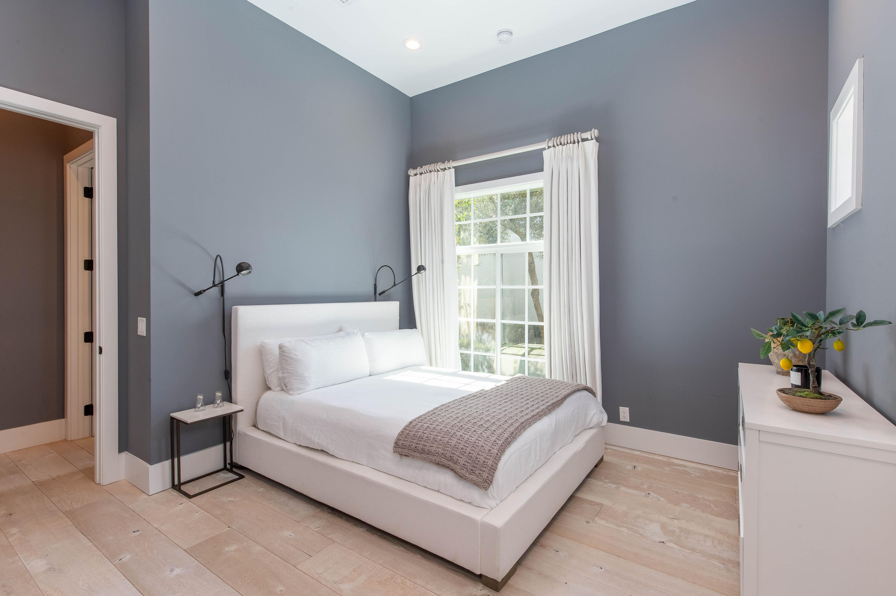 EAGLES LANDING OF P B POLO AND COUNTRY CLUB - Residential