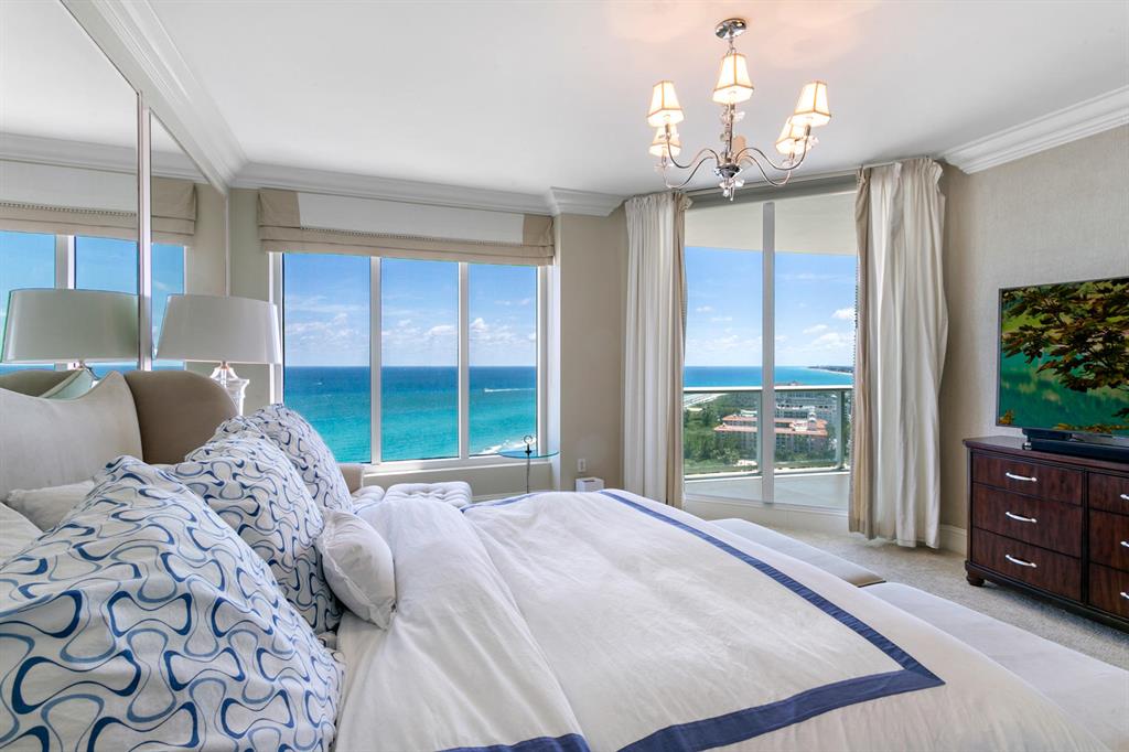 Ritz Carlton Residences - Residential