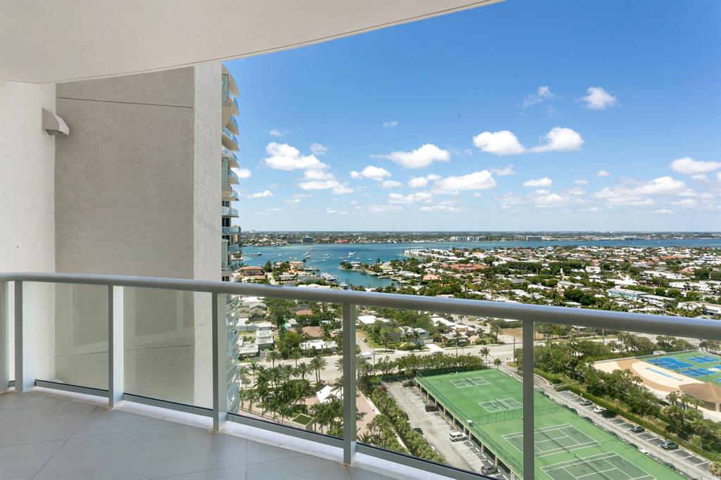 Ritz Carlton Residences - Residential