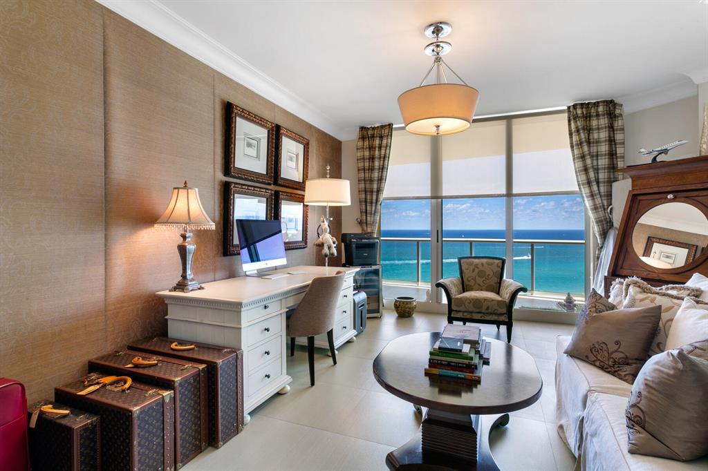 Ritz Carlton Residences - Residential