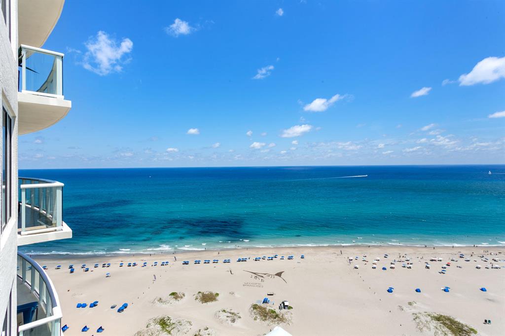 Ritz Carlton Residences - Residential