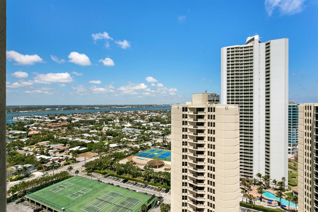 Ritz Carlton Residences - Residential