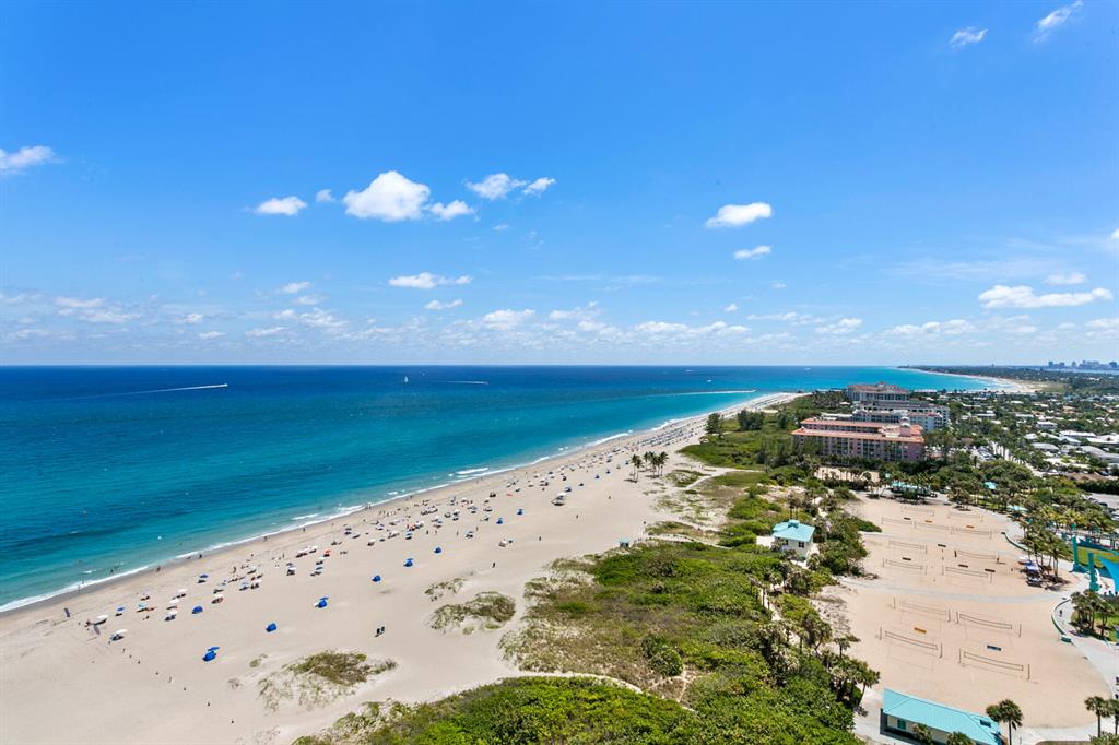 Ritz Carlton Residences - Residential