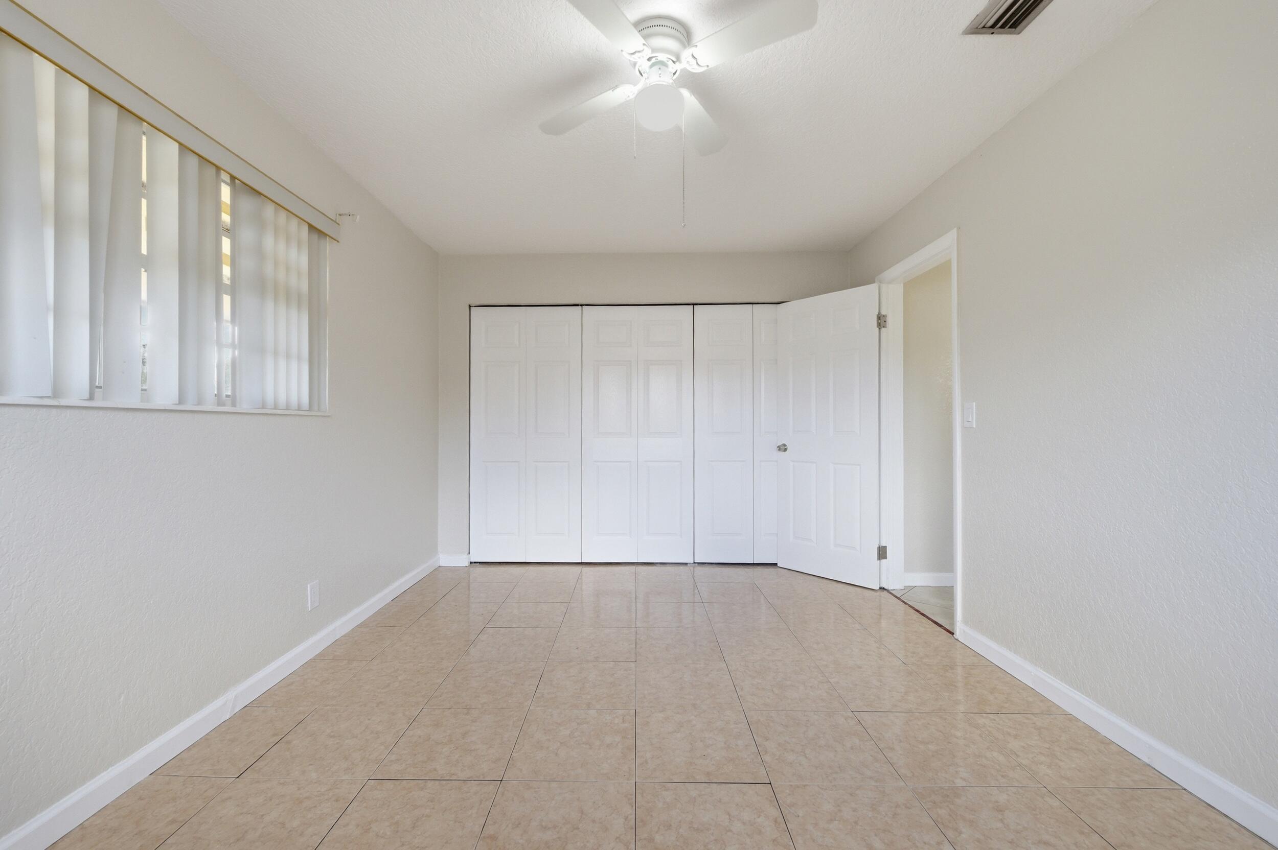 RIVERLAND VILLAGE SEC ONE - Residential Lease